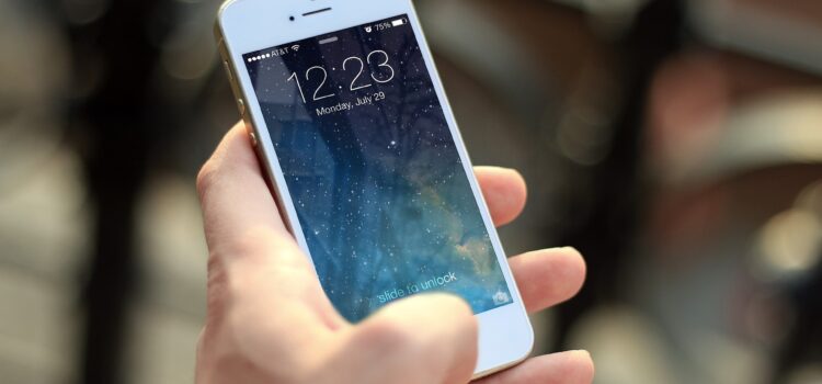 Free Iphone Smartphone photo and picture